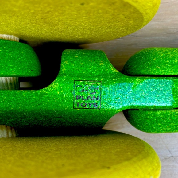 Plan Toys Pull Along Snail - Picture 6 of 7